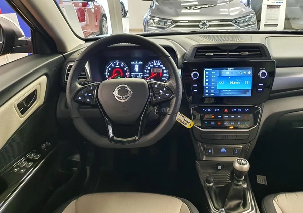 SsangYong Tivoli Grand cena 104900 przebieg: 1, rok produkcji 2023 z Lwówek małe 277